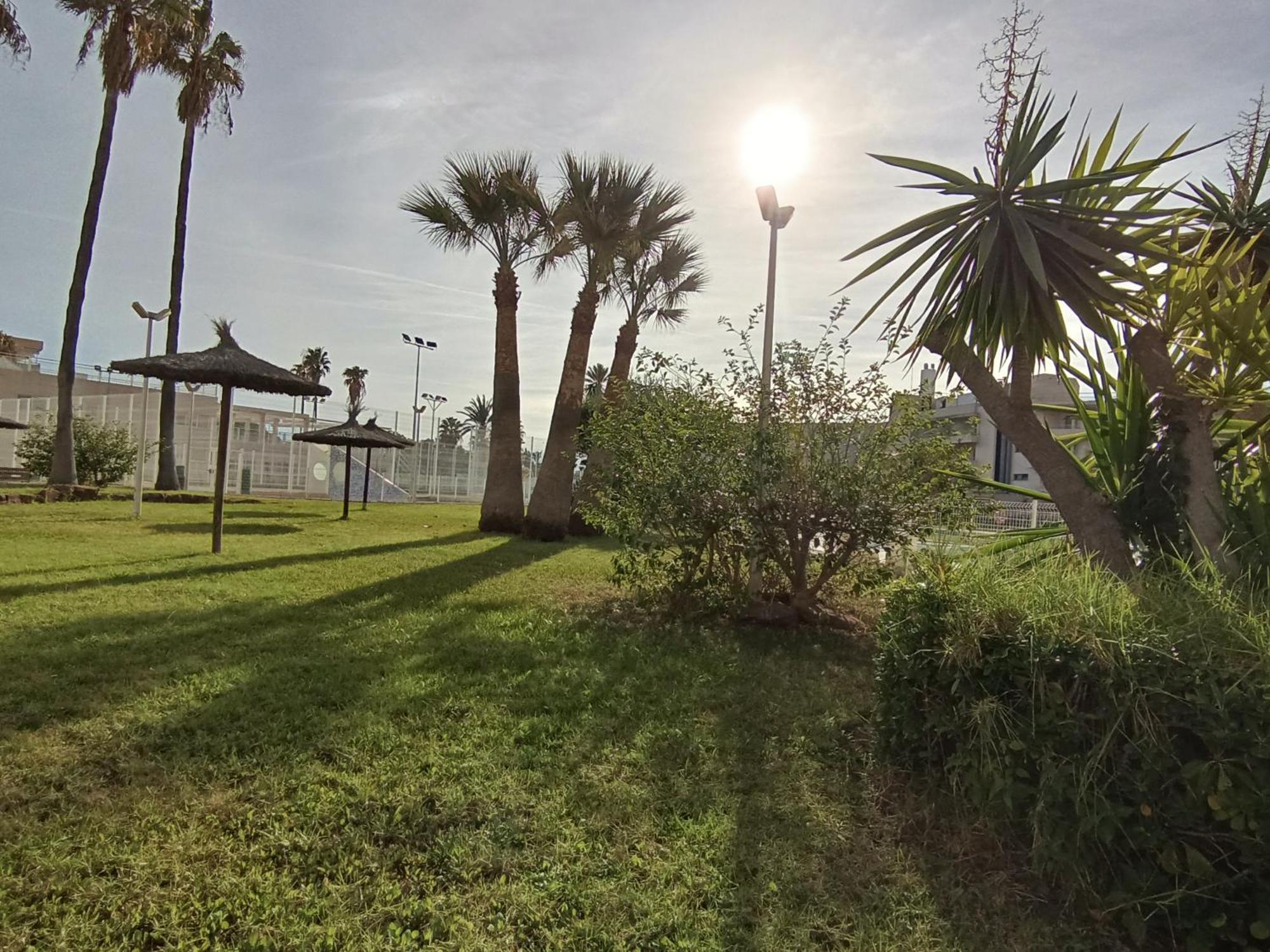 Playa Cannet 20 Km Valencia Piscina Tennis Canet d'En Berenguer Екстериор снимка